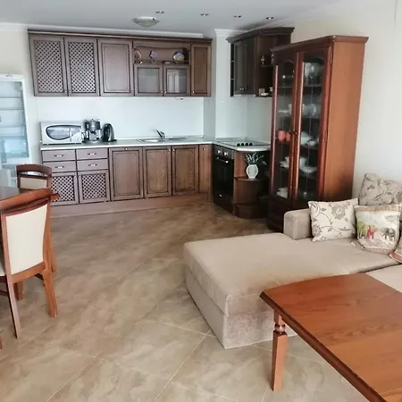 Monastery Seafront * Szveti Vlasz